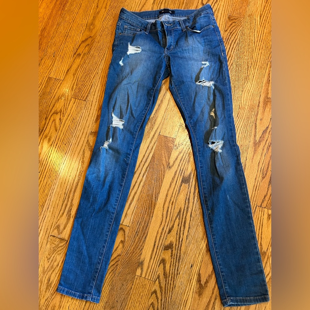 Forever 21 Jeans size 26 in great condition.